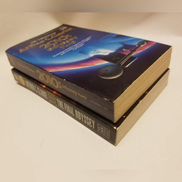 Famed scifi series: 2 Arthur C. Clarke Space Odyssey bks - Picture 3 of 4